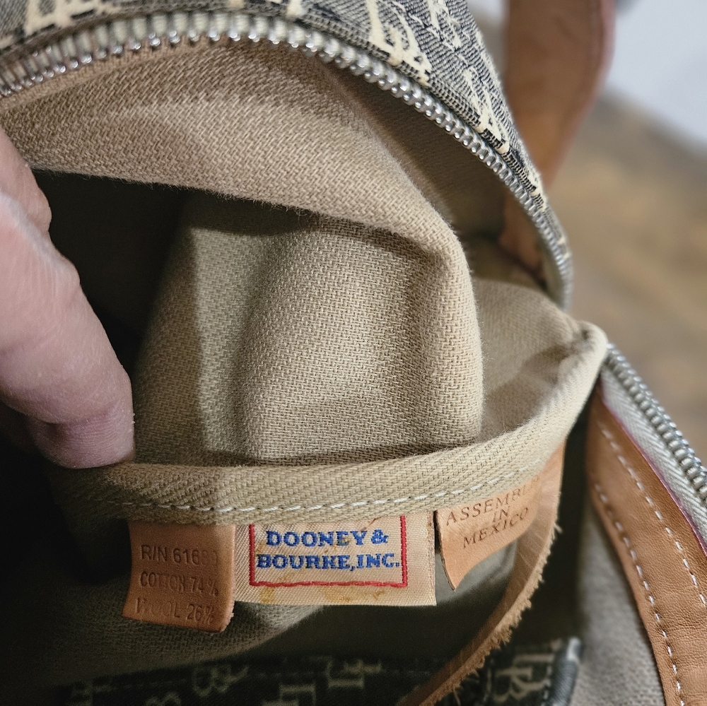 Dooney & Bourke Gray and Cream Signature Print Canvas Purse. - Picture 13 of 13